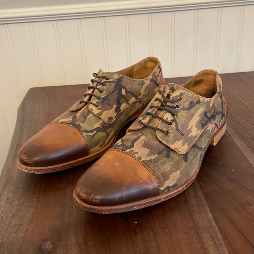 Mens Taft Dress Shoes